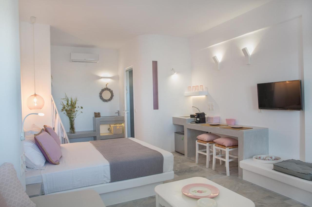 Aspries Suites Piso Livadi Esterno foto