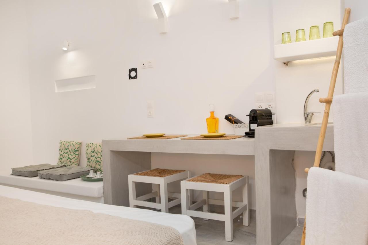 Aspries Suites Piso Livadi Esterno foto