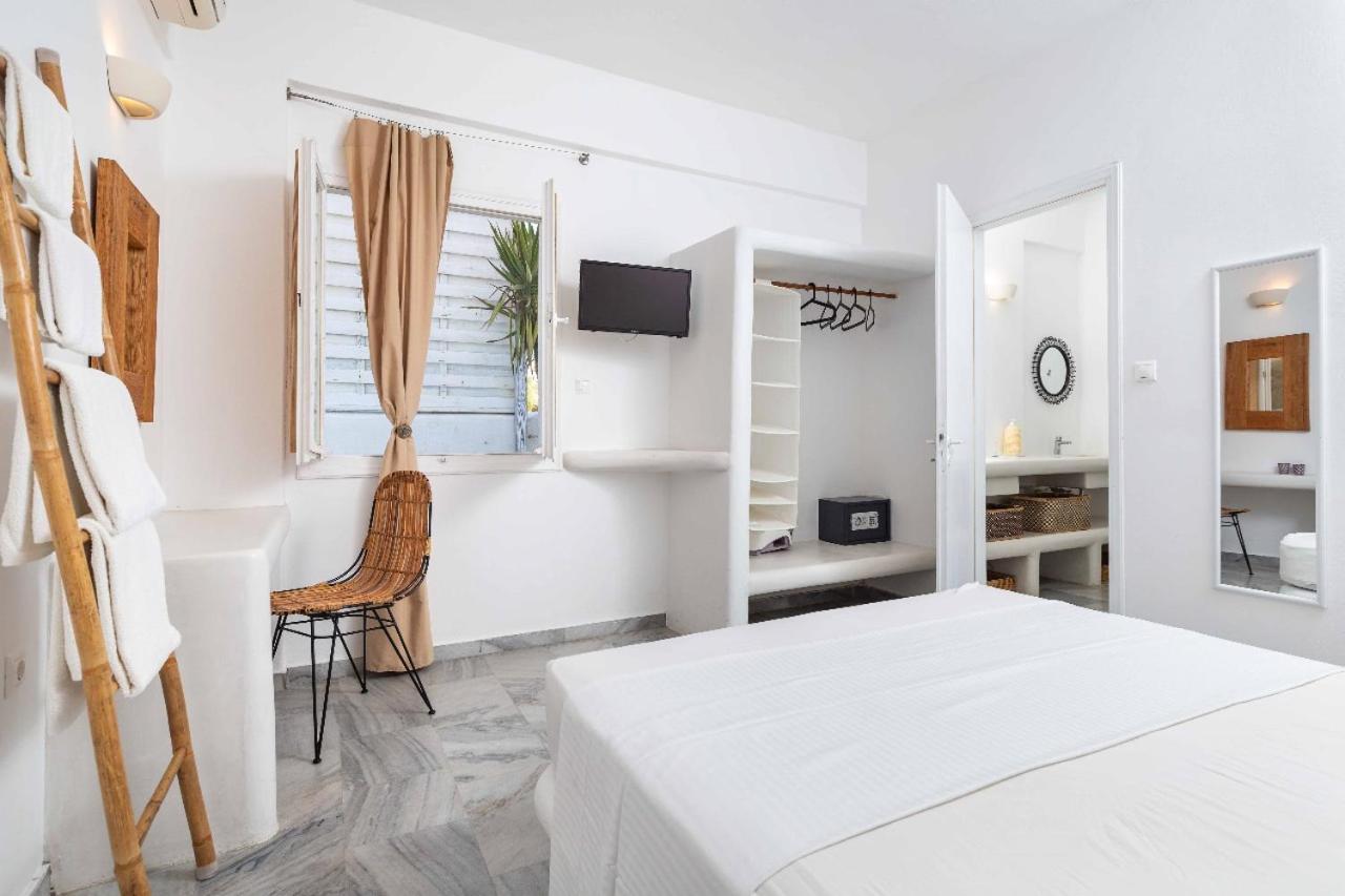 Aspries Suites Piso Livadi Esterno foto