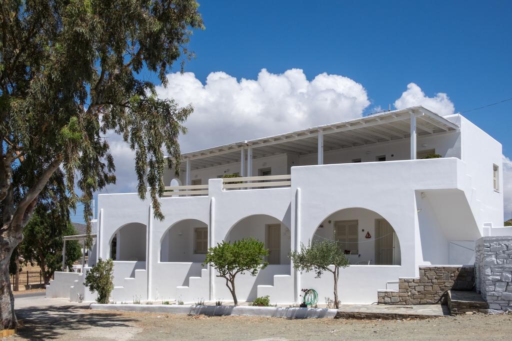 Aspries Suites Piso Livadi Esterno foto